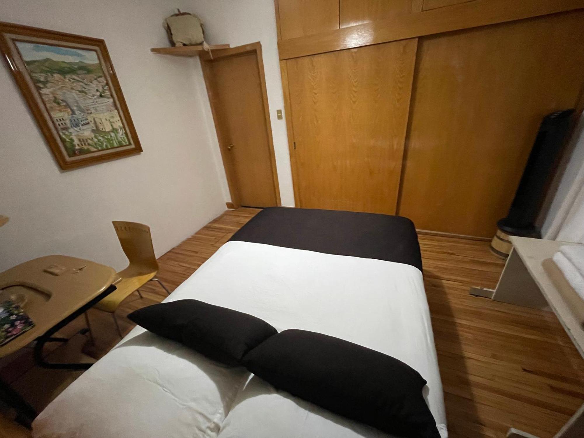Hostal Roma Condesa Città del Messico Camera foto